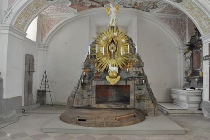 Das Heilige Grab am Gründonnerstag im Kloster Schöntal