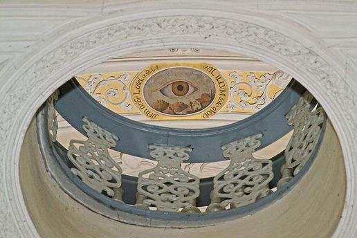 Kloster Schöntal, Detail im Eingangsbereich der Kirche, Auge Gottes