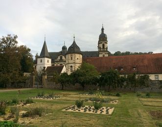 Kloster Schöntal, Blick über den Klostergarten